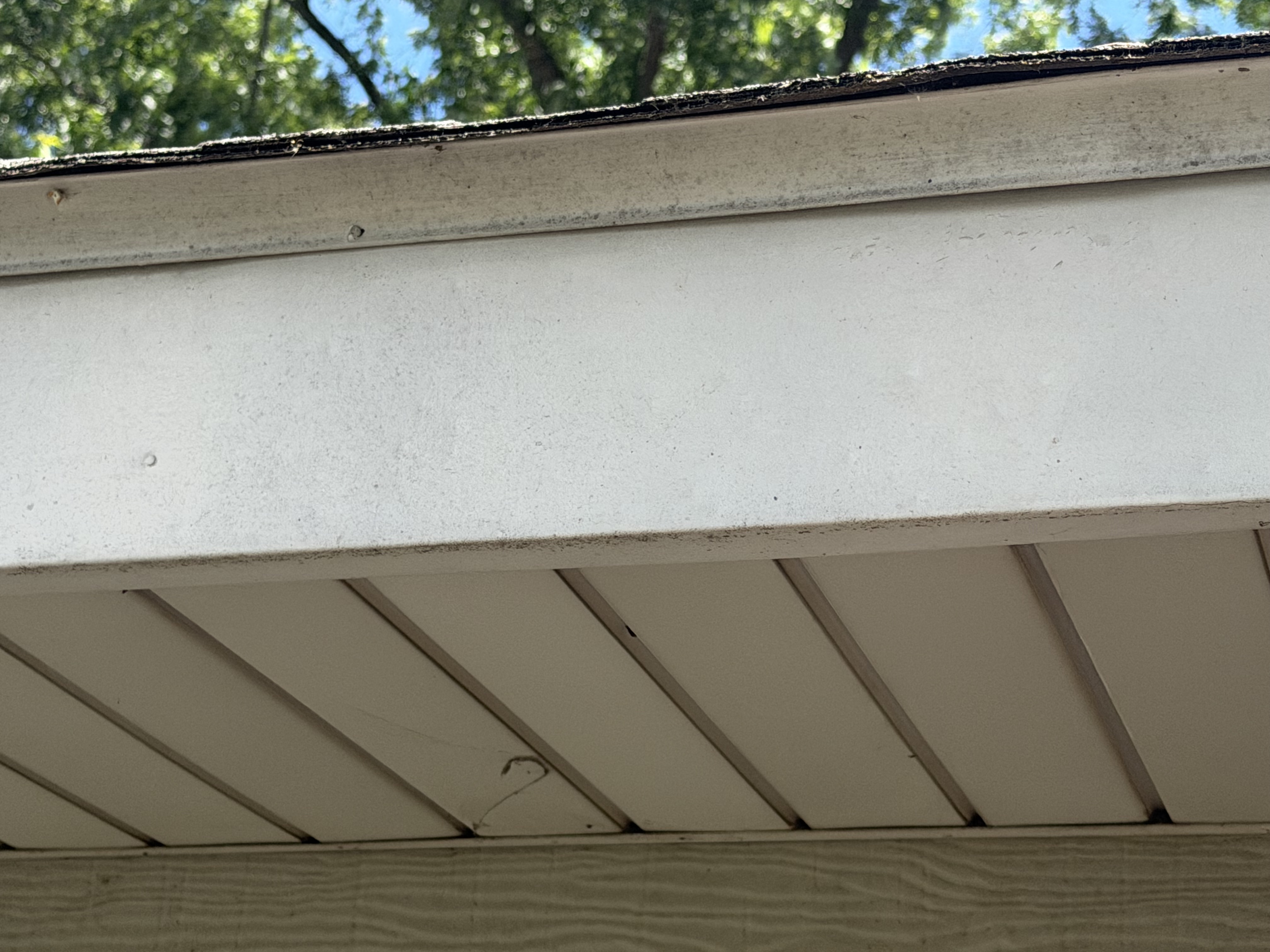 Lakeville Wind Damage Flashing Check Wind damage on fascia, siding, and lifted shingles evaluated in Lakeville